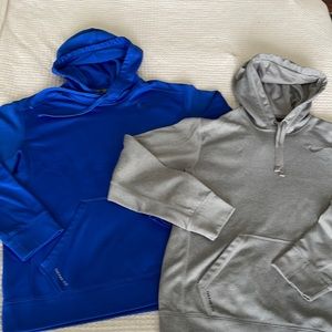 Lot of 2 Nike Therma-fit hoodies size M